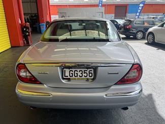 2007 Jaguar XJ8 - Thumbnail