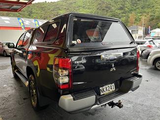 2021 Mitsubishi Triton - Thumbnail
