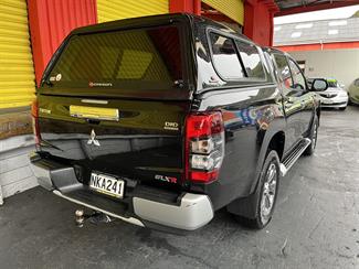 2021 Mitsubishi Triton - Thumbnail