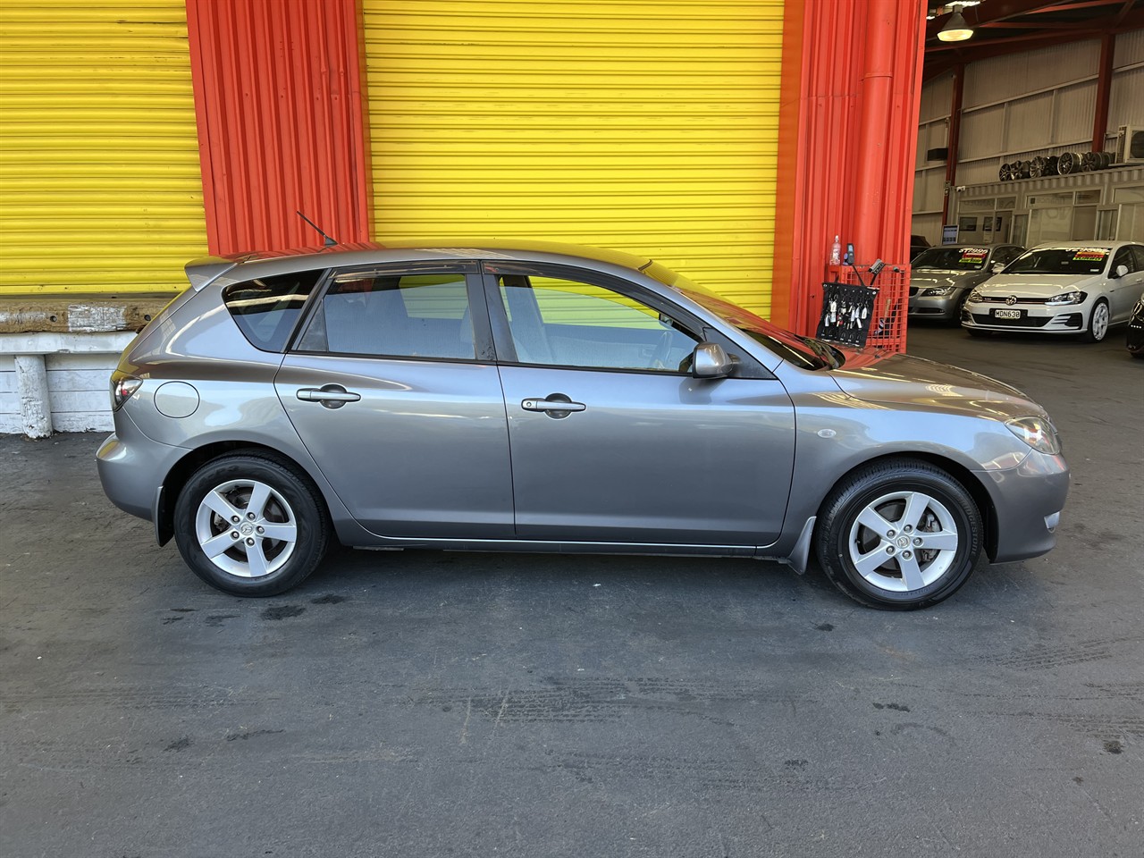 2005 Mazda Axela