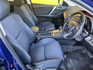 2009 Mazda Axela - Thumbnail