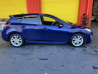 2009 Mazda Axela - Thumbnail