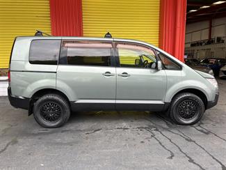 2007 Mitsubishi DELICA - Thumbnail