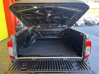 2018 Nissan Navara - Thumbnail