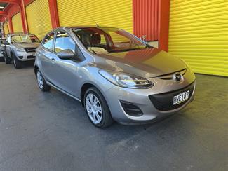2013 Mazda Mazda2 - Thumbnail
