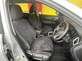 2015 Nissan X-Trail - Thumbnail