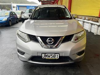 2015 Nissan X-Trail - Thumbnail