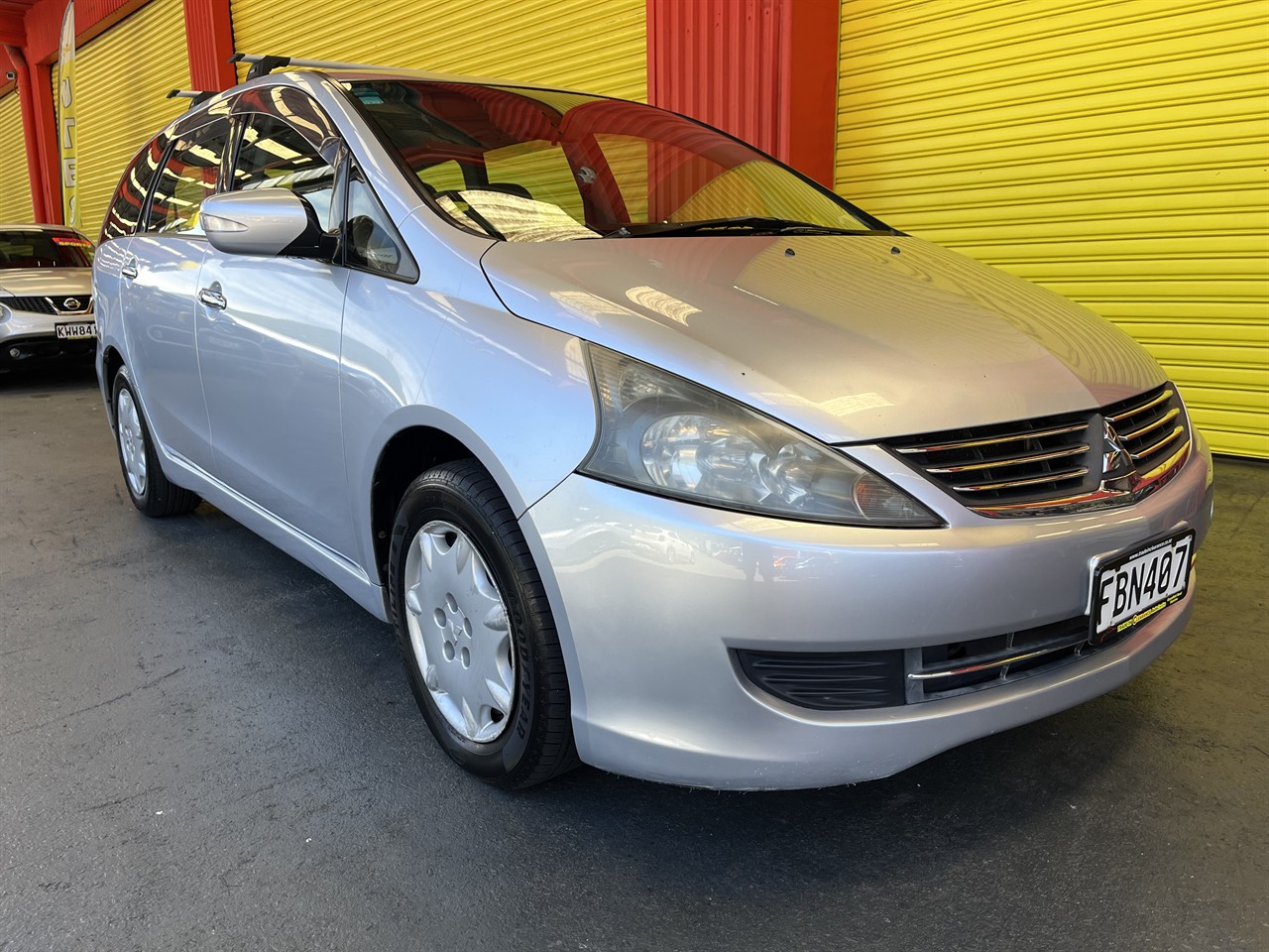 2006 Mitsubishi Chariot