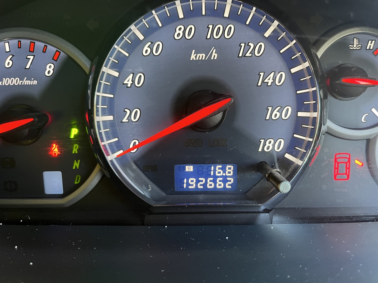 2006 Mitsubishi Chariot