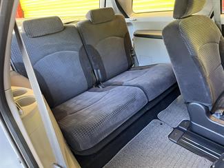 2006 Mitsubishi Chariot - Thumbnail