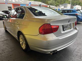 2011 BMW 325i - Thumbnail