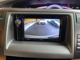 2011 Toyota Estima - Thumbnail