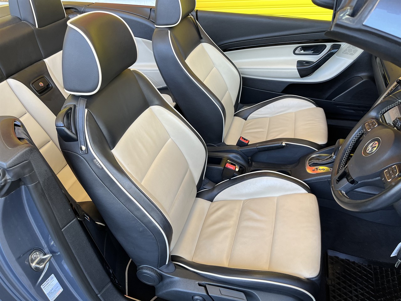 2010 Volkswagen Eos