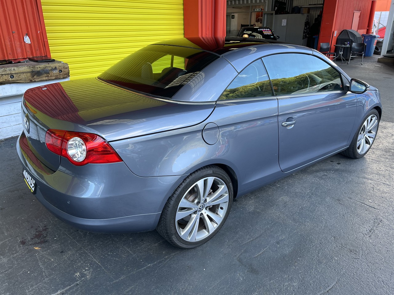 2010 Volkswagen Eos