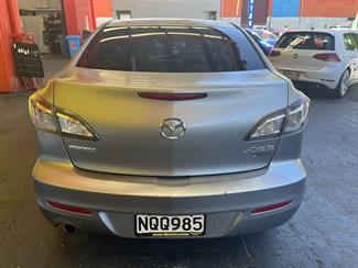 2009 Mazda Axela - Thumbnail