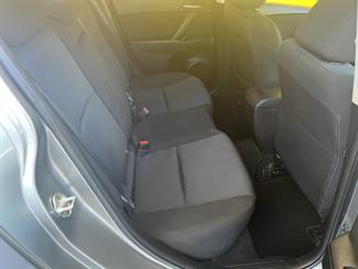 2009 Mazda Axela - Thumbnail