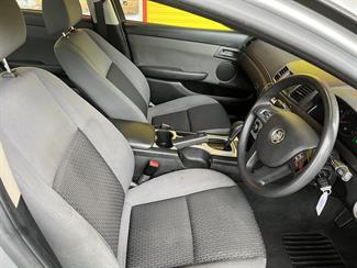 2007 Holden Commodore - Thumbnail