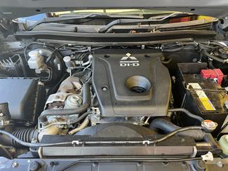 2019 Mitsubishi Triton - Thumbnail