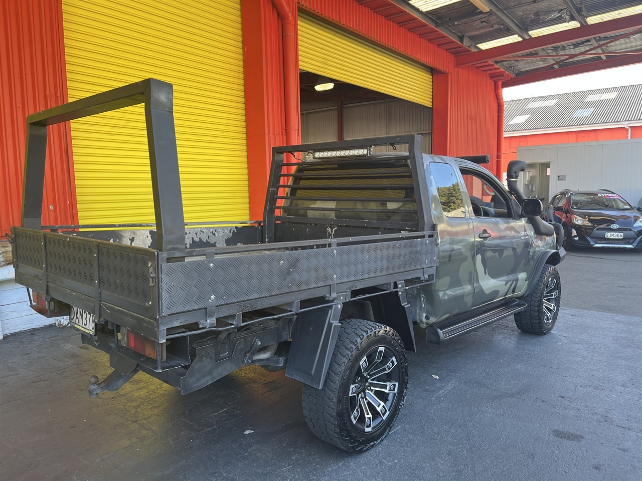 2005 Toyota Hilux