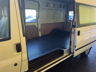 2001 Ford Transit - Thumbnail