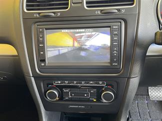 2012 Volkswagen Golf - Thumbnail