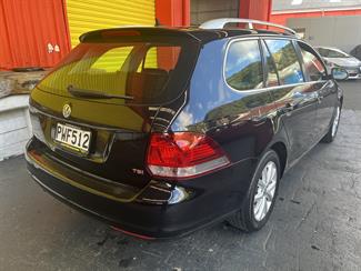 2012 Volkswagen Golf - Thumbnail