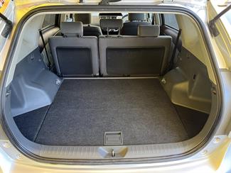 2012 Toyota Prius - Thumbnail