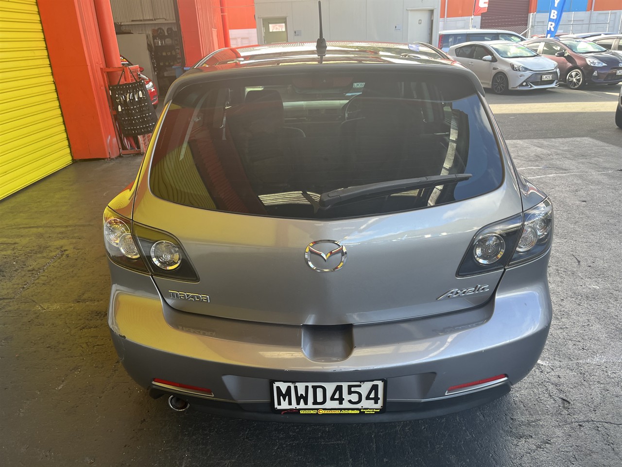 2004 Mazda Axela