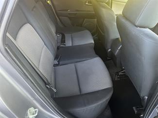 2004 Mazda Axela - Thumbnail
