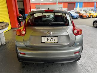 2010 Nissan JUKE - Thumbnail