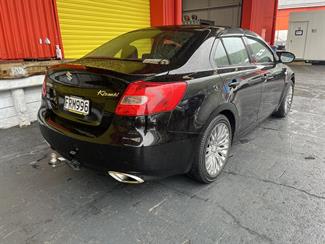 2010 Suzuki Kizashi - Thumbnail