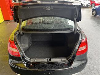 2010 Suzuki Kizashi - Thumbnail