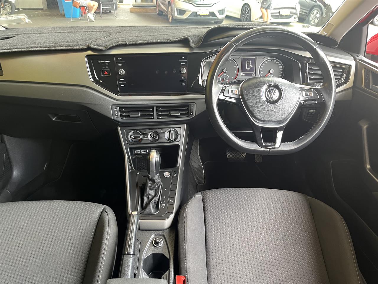 2018 Volkswagen Polo