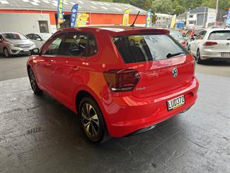 2018 Volkswagen Polo - Thumbnail