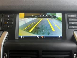 2016 Land Rover Discovery Sport - Thumbnail