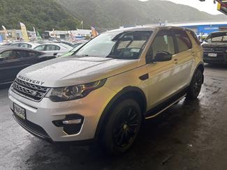 2016 Land Rover Discovery Sport - Thumbnail