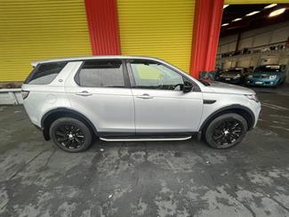 2016 Land Rover Discovery Sport - Thumbnail