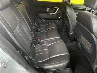 2016 Land Rover Discovery Sport - Thumbnail