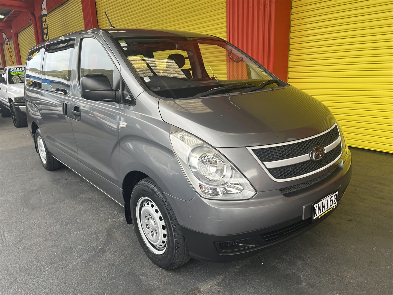 2010 Hyundai H1