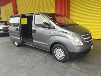 2010 Hyundai H1 - Thumbnail