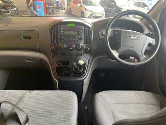 2010 Hyundai H1 - Thumbnail