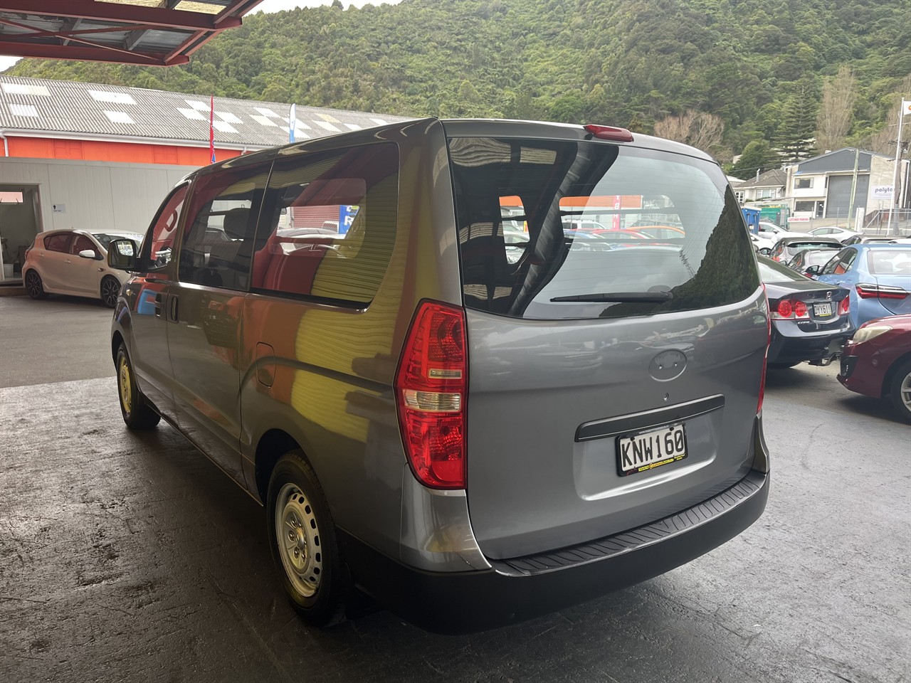 2010 Hyundai H1