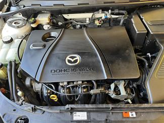 2005 Mazda Axela - Thumbnail