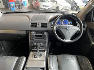 2011 Volvo XC90 - Thumbnail