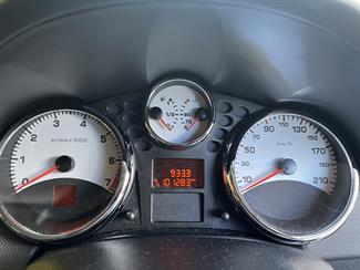 2011 Peugeot 207 - Thumbnail