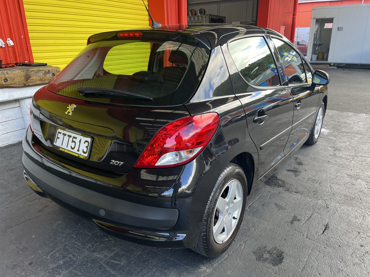 2011 Peugeot 207
