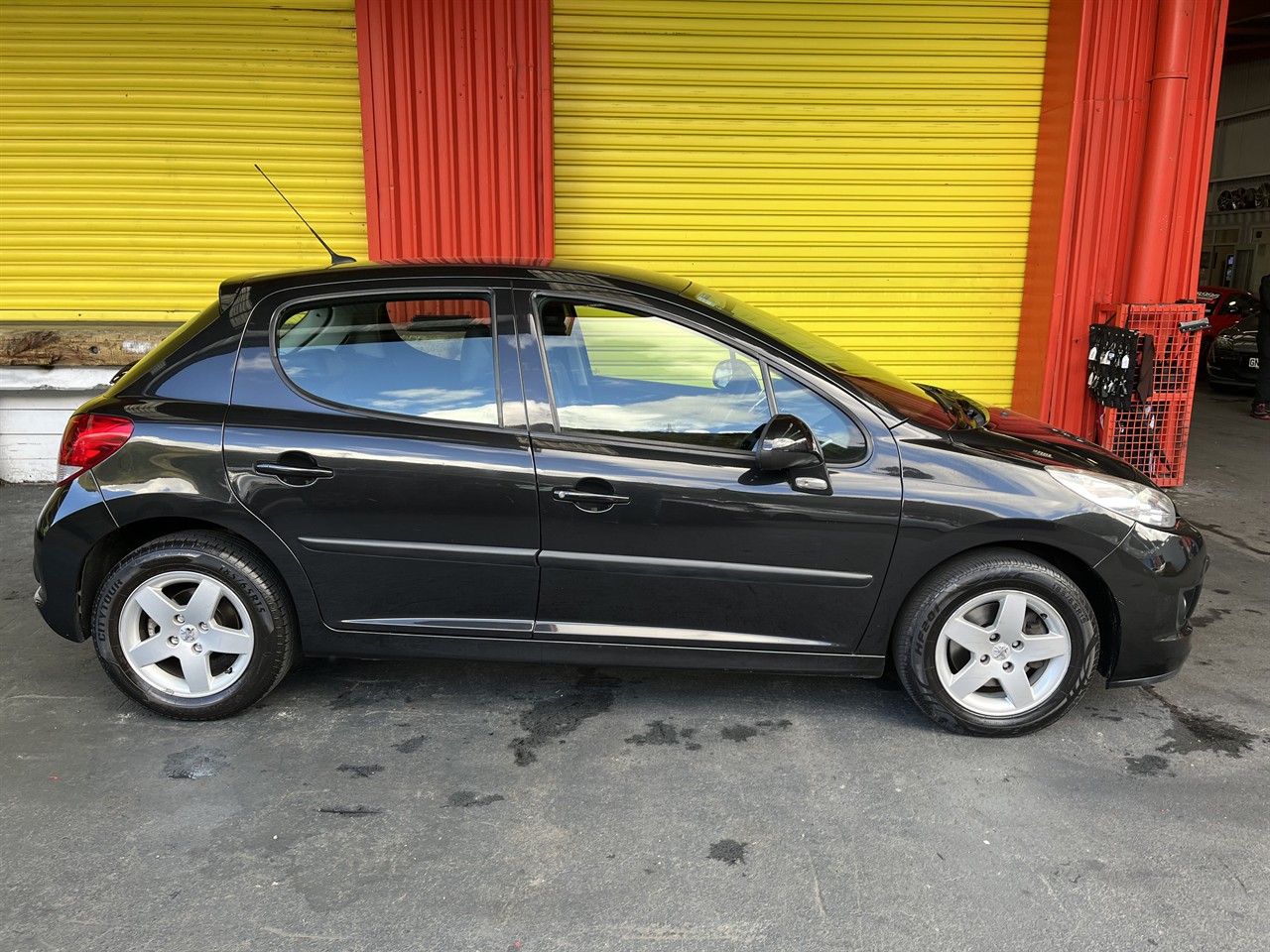 2011 Peugeot 207