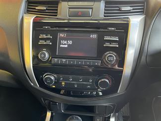 2016 Nissan Navara - Thumbnail