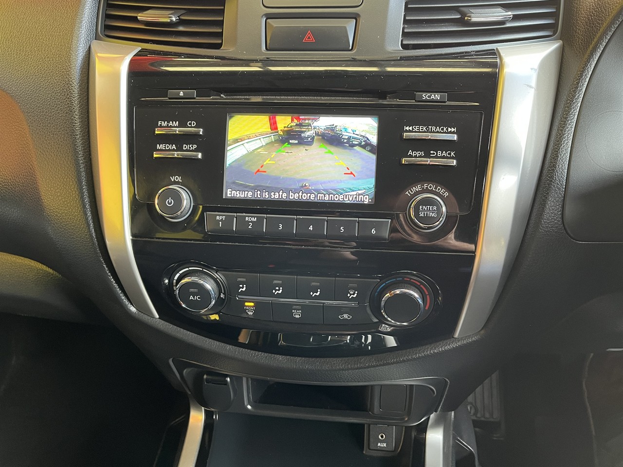 2016 Nissan Navara