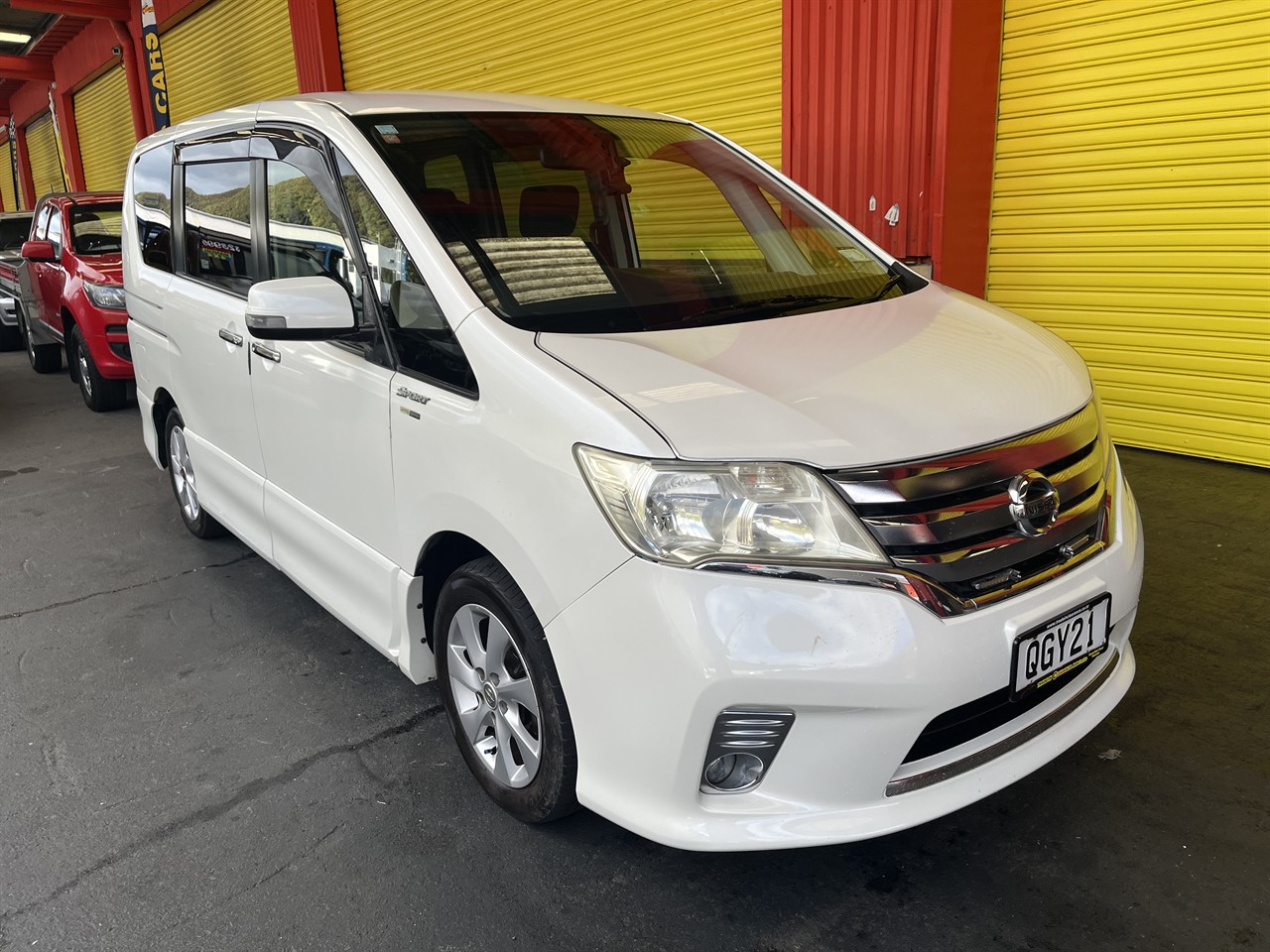 2012 Nissan Serena